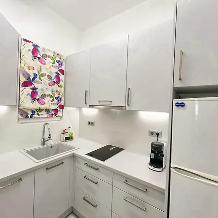 - 2 Bedroom & Terrace I 50m To 아파트 *