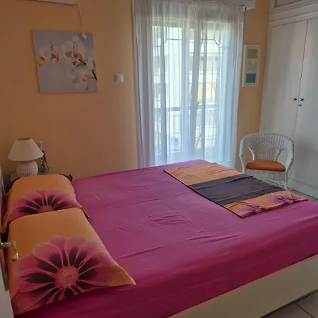 Apartmán - 2 Bedroom & Terrace I 50m To